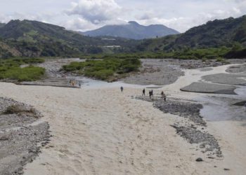 Sube a 25 la cifra de muertos oficiales por disturbio tropical