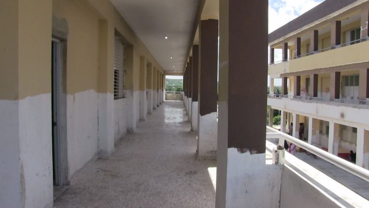 Anuncian inauguración del liceo experimental UASD – Baní