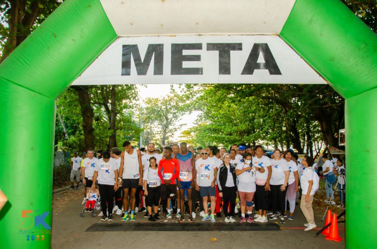 BANÍ VOLVIÓ A CORRER Y CAMINAR 5 KILÓMETROS DE SOLIDARIDAD A FAVOR DE PACIENTES RENALES