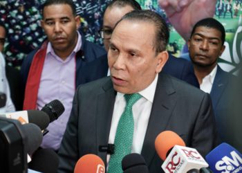 “Nadie puede obligar al periodista a revelar su fuente, ni siquiera el Ministerio Público”, afirma el exprocurador Radhamés Jiménez.