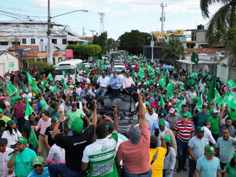 Leonel reitera en Santiago observa en las calles una verdadera ira ante la incompetencia de Abinader