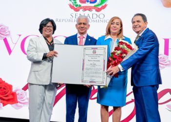 Senado reconoce a 32 mujeres del DN y demás provincias por sus valiosos aportes en diferentes áreas