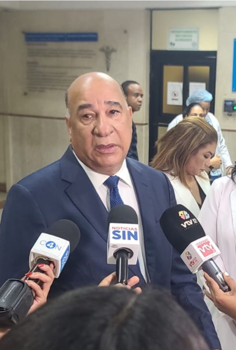 Senador Bautista Rojas expresa su tristeza ante la situación que vive la provincia Hermanas Mirabal.
