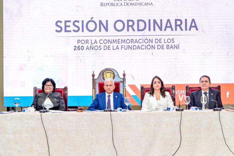 Senado sesiona en Baní por 260 aniversarios de su fundación y aprueba proyecto crea Teletrabajo en RD
