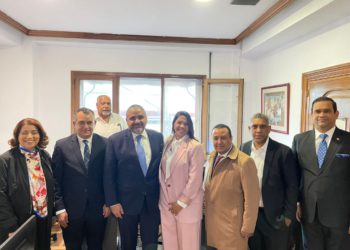 Comisión de la JCE verifica en Europa montaje para elecciones del 19 de mayo; Jáquez Liranzo llama a dominicanos a elegir “ir a votar”
