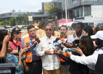 Deligne Ascención destaca estará listo en agosto distribuidor de tránsito del Km 9, con 14 carriles