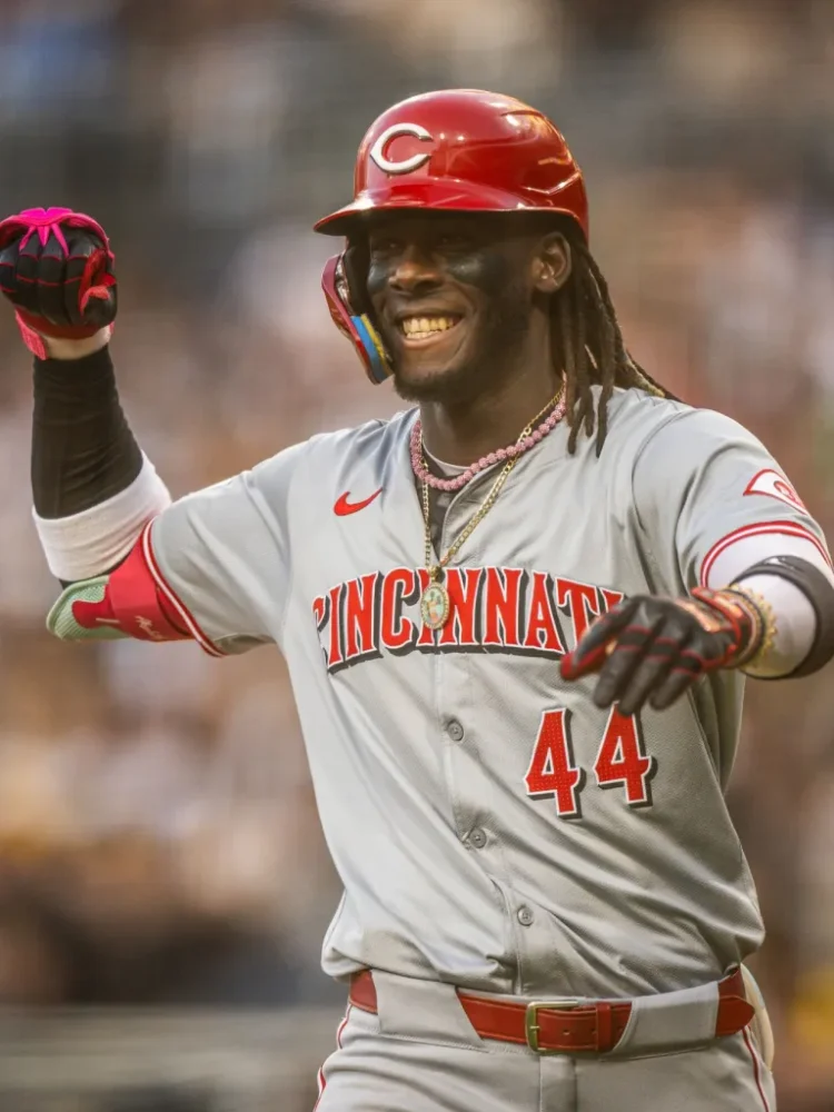 ELLY DE LA CRUZ VUELVE A REMONTAR SU DEFENSIVA EN LA MLB