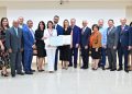 Senador por NY, Luis Sepúlveda reconoce periodista Jessica Hasbún con Premio al Servicio Voluntario