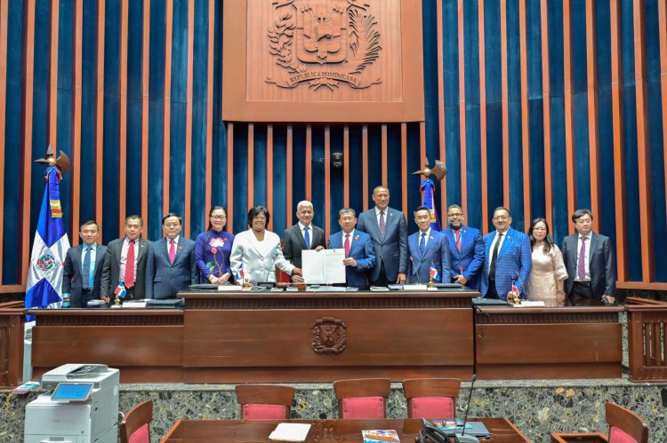 Senado recibe visita de asambleístas de Vietnam; se comprometen a fortalecer relaciones bilaterales