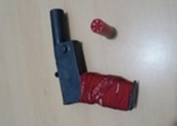 PN Recupera arma de fuego de fabricación casera