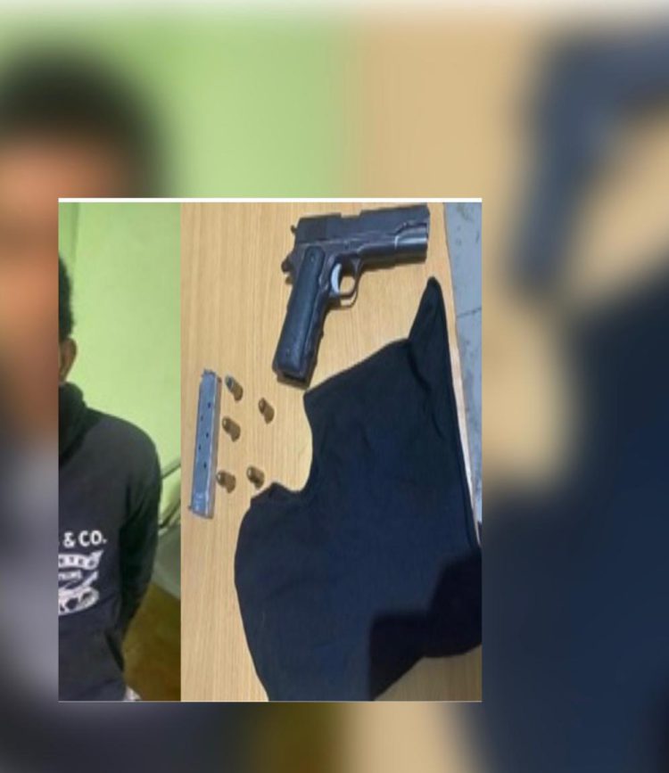 Policia apresa a un hombre con Arma de Fuego ilegal en Baní