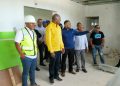 Senador Julito Fulcar supervisa remozamiento del Hospital Nuestra Señora de Regla.