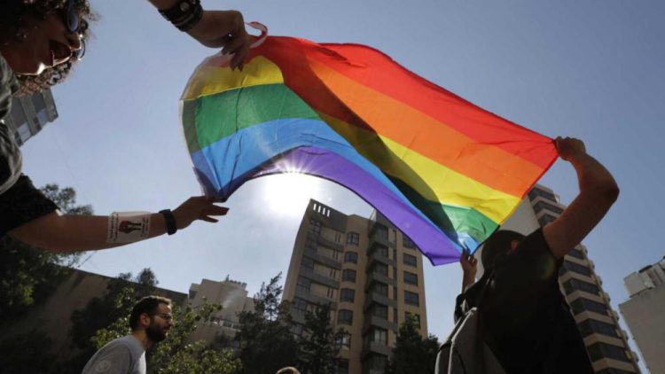 Presidente de Bulgaria prohíbe ideología LGBTQ