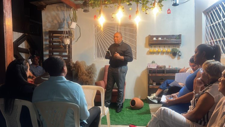CLUB DE PAREJAS  ´´ALIANZA SAGRADA´´ realiza su 3ra. Actividad del año 2025 bajo el tema: Escuchar: la clave olvidada para la comunicación marital