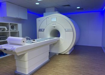 Tecnología que Ve lo Invisible:La Nueva Era de la Resonancia MagnéticaEstá en IRMIE