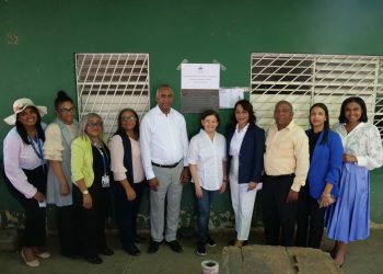 Senador Julito Fulcar canaliza apertura de aulas inclusivas para niños con autismo en Peravia