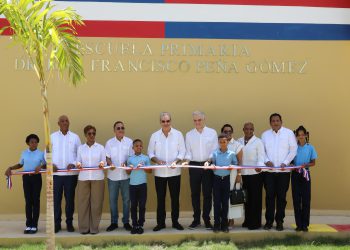 Presidente Abinader inaugura escuelas en La Altagracia con capacidad para 1,600 estudiantes