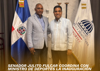 Senador Julito Fulcar coordina con ministro de Deportes la inauguración del play de Salinas y la ejecución de nuevas obras deportivas en Peravia