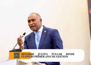Julito Fulcar rinde cuentas ante multitudinario acto en Baní y presenta el Plan Estratégico de Desarrollo Sostenible de Peravia