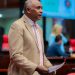Senador Julito Fulcar somete resolución que solicita al presidente Abinader construcción proyecto habitacional para familias vulnerables de Peravia