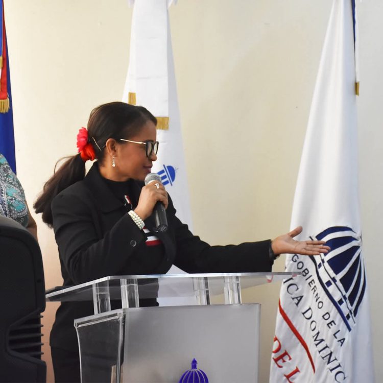 Oficina Provincial de la Mujer da apertura a cursos técnicos dirigido a mujeres de Peravia