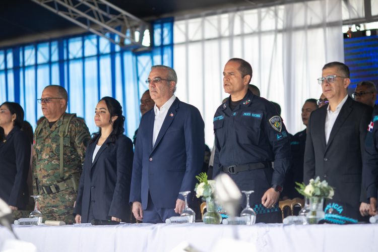 Presidente Abinader encabeza lanzamiento del operativo “Proteger y Servir Semana Santa 2026”