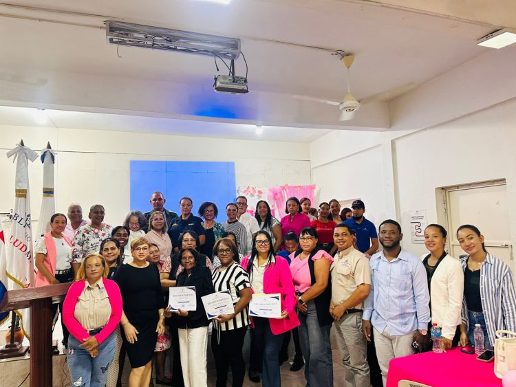 Dirección Provincial de Salud Peravia realiza charla por el Día Internacional de la Mujer