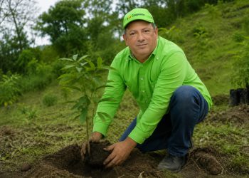 COOPNAMA fortalece su compromiso con la sostenibilidad mediante jornada nacional de reforestación por el Día Mundial del Medio Ambiente