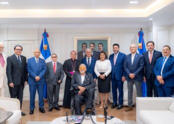 Senado de la República reconoce al periodista Rafael Freddy Ortiz Mejía por sus 50 años de trayectoria